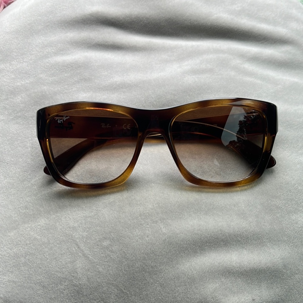 Ray ban sunglasses